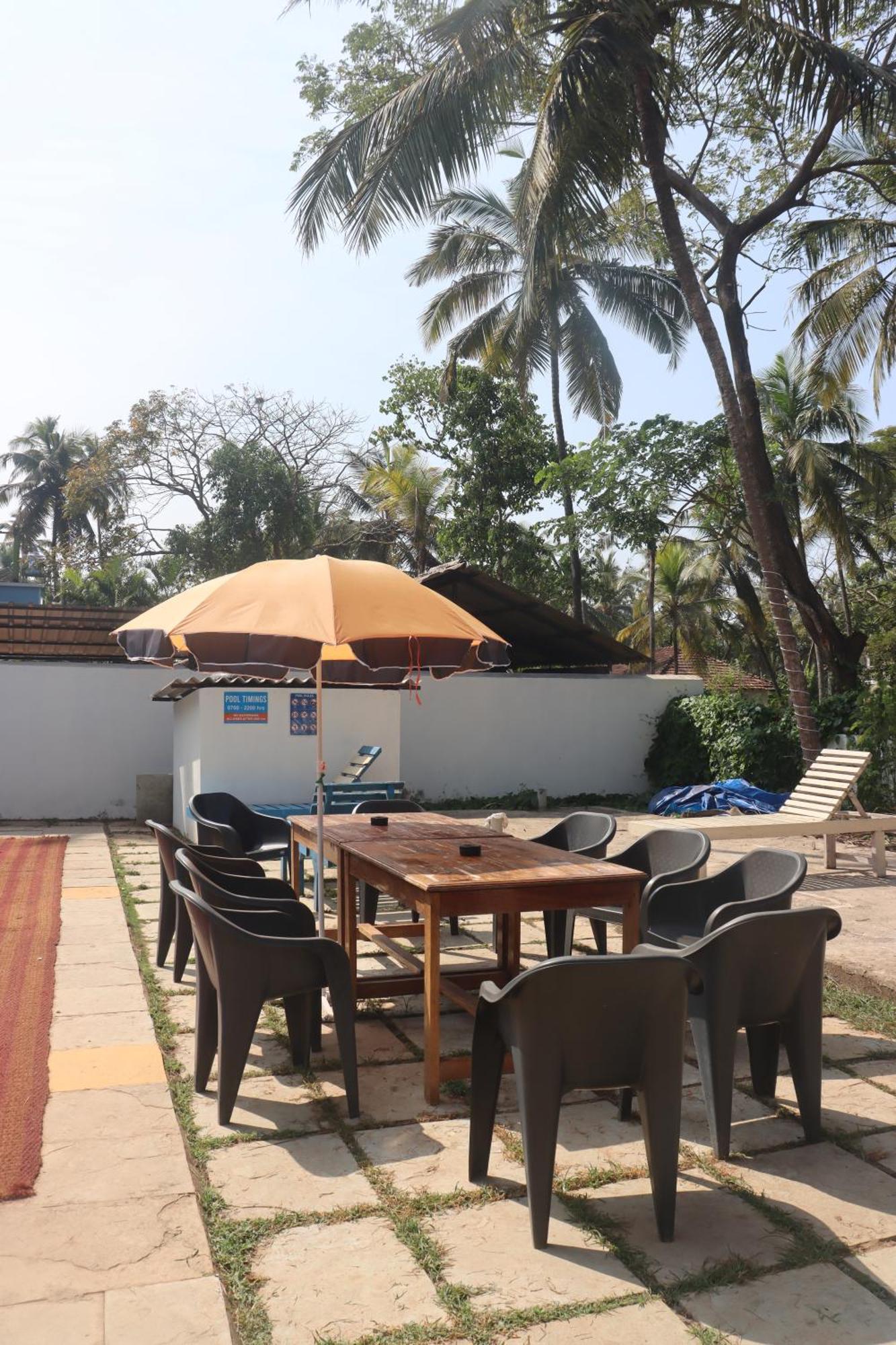 Selesta Sea By The Beach Morjim Exterior photo