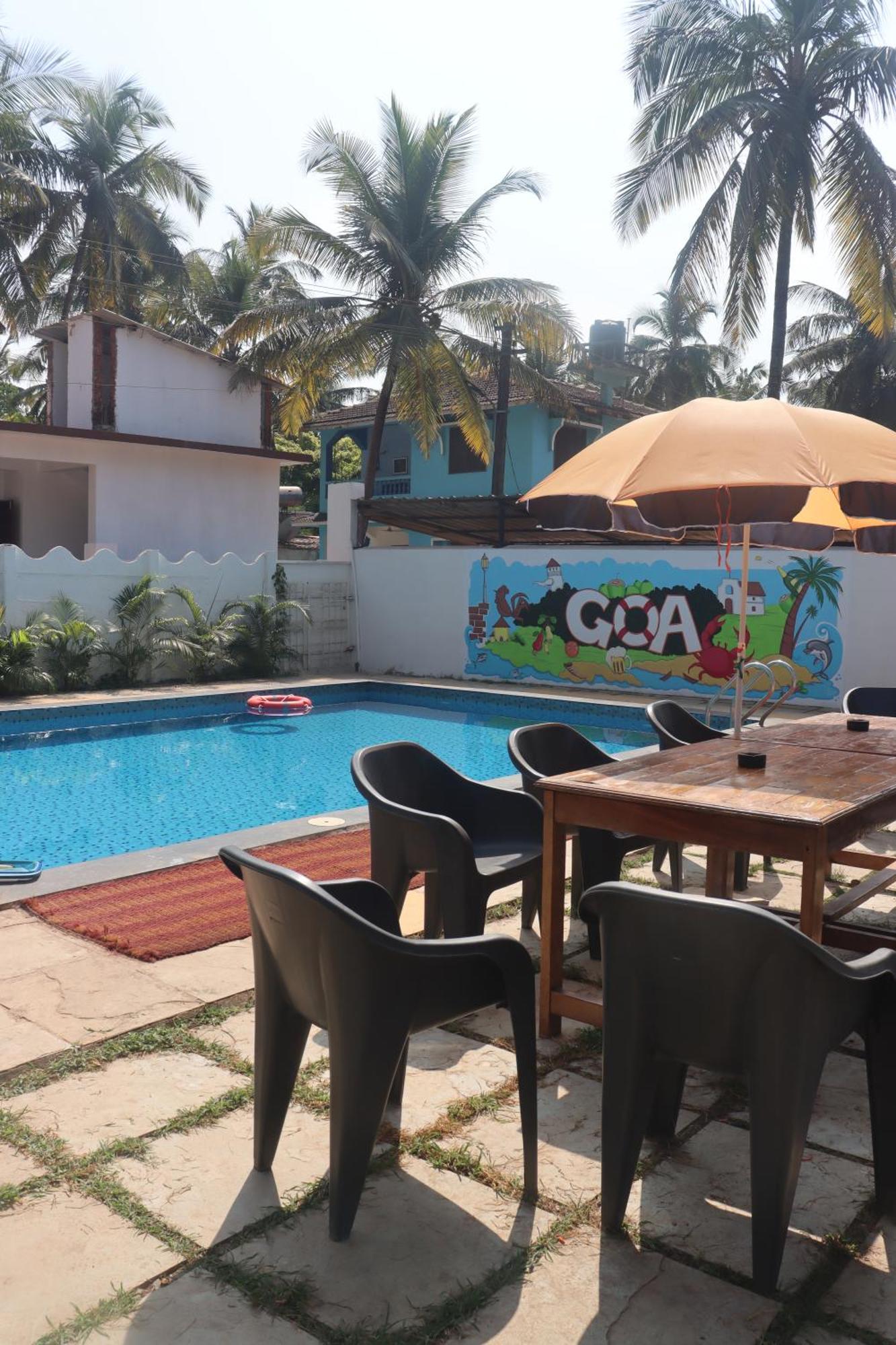 Selesta Sea By The Beach Morjim Exterior photo
